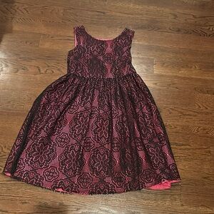Gorgeous Dress for the Tween Scene!